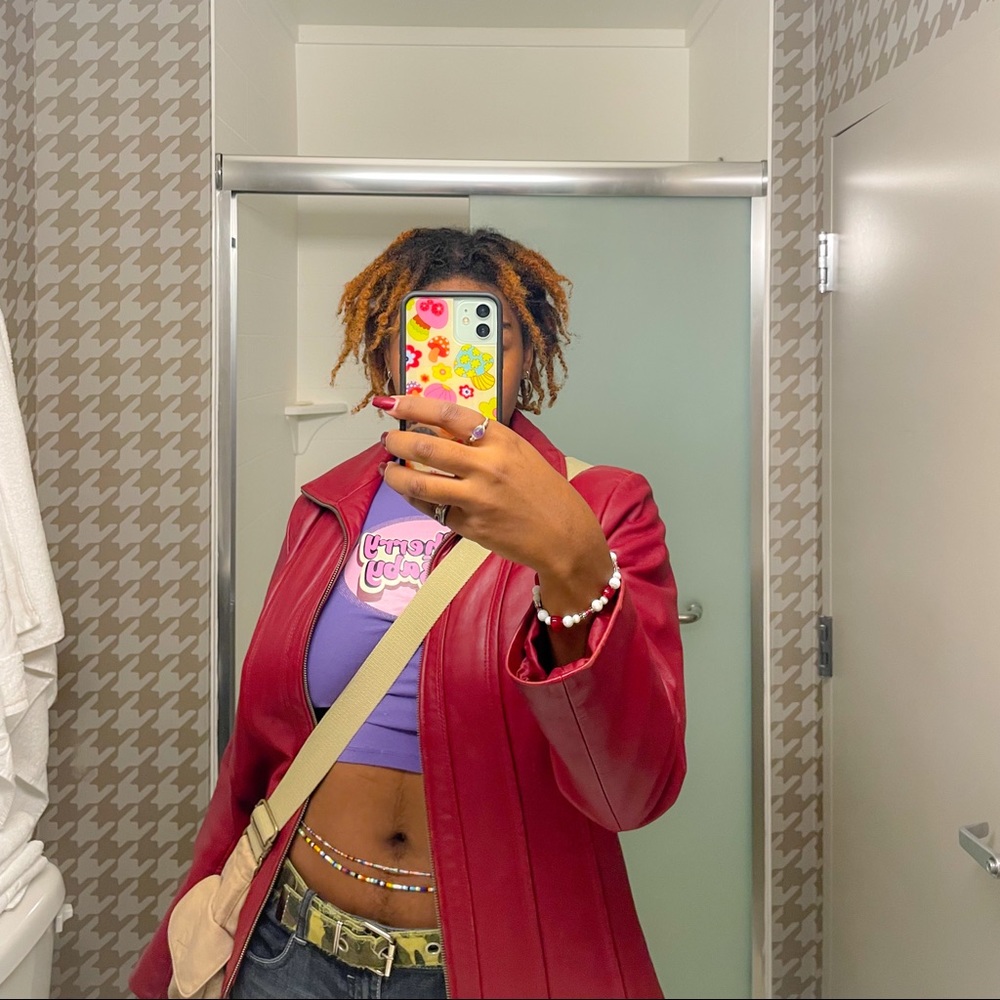 Meet your Posher, Layla